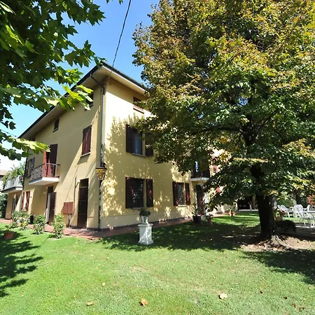 Residence Casa Del Moro 미네르비오