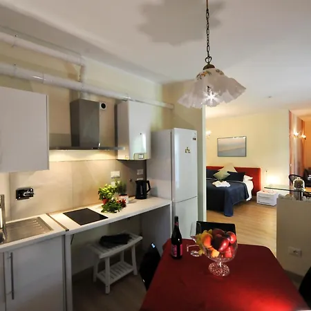 Residence Casa Del Moro 아파트 미네르비오